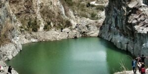 wisata Danau bacan