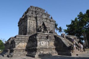Candi Mendut, Candi Budha dengan Bangunan yang Menawan