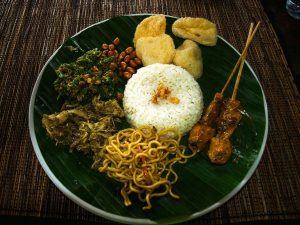 makanan khas bali yang halal