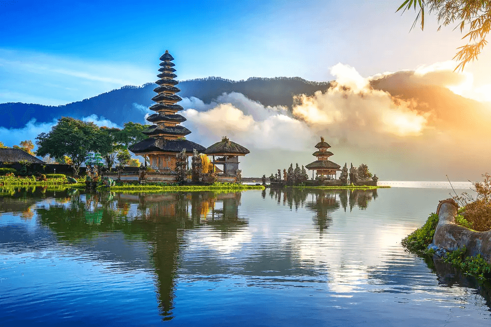 Sewa Bus dari Jakarta ke Bali