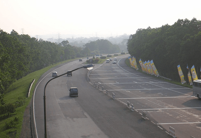 Bus Discovery Rekomendasi Terbaik Sewa Bus Jakarta Cirebon