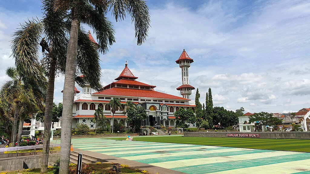 sewa bus jakarta cianjur
