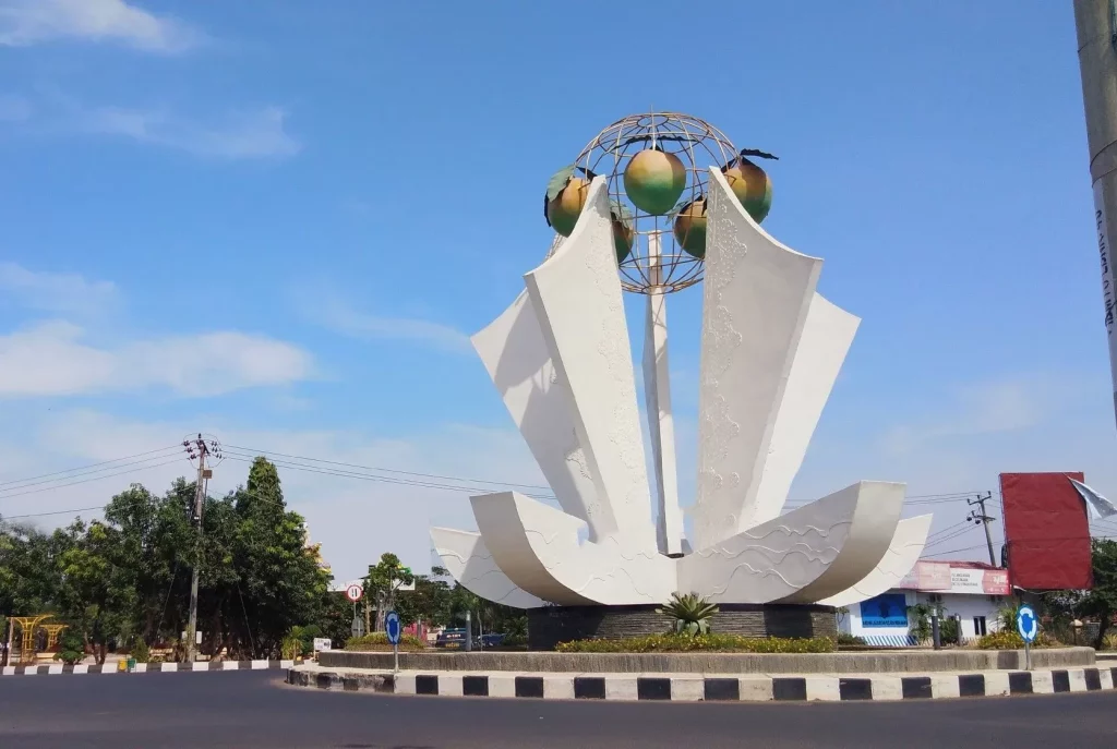 sewa bus jakarta indramayu