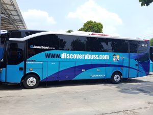 sewa bus rombongan depok