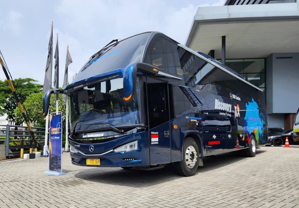 Sewa Bus Luxury Jakarta di Bus Discovery