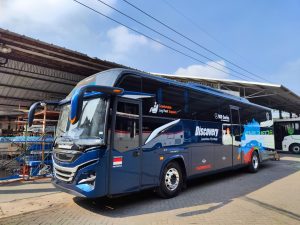 Sewa Medium Bus Paling Nyaman dari Bus Discovery