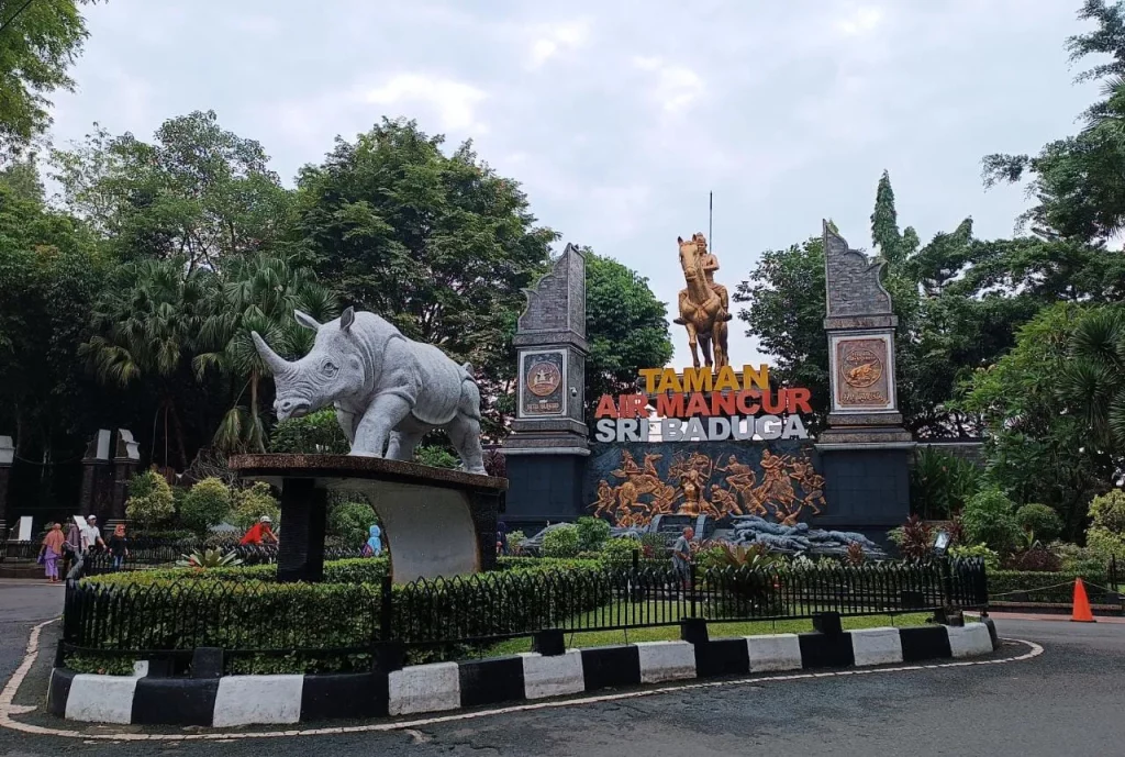 Sewa Bus dari Jakarta ke Purwakarta