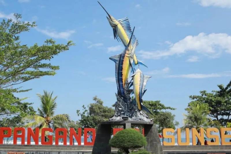 bus depok pangandaran