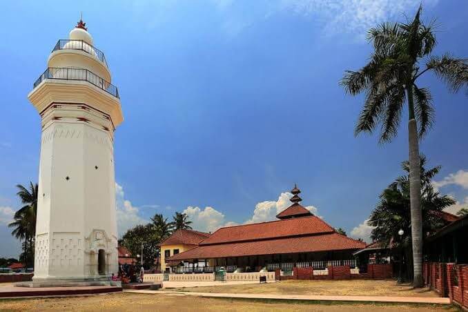 masjid agung serang banten