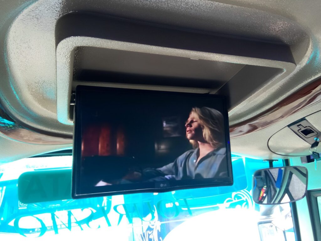 TV LED Bus