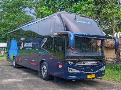 armada bus discovery luxurious