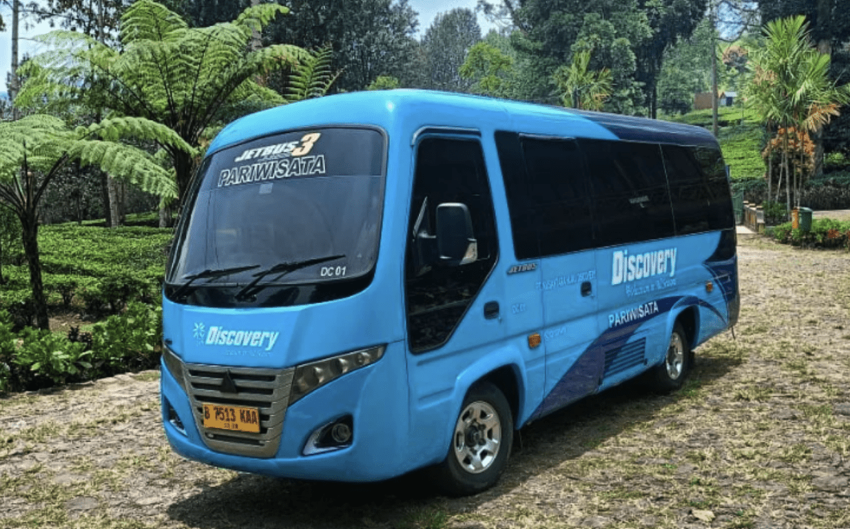 minibus jakarta